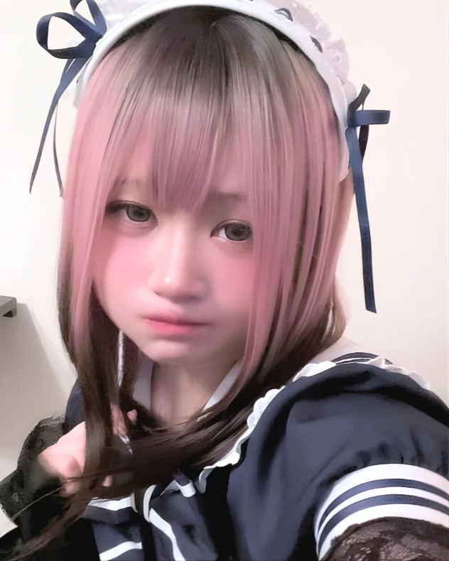 ここひめカフェのメイドさん かるは